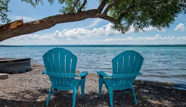 Cayuga Sunshine: Gather Your Gals and Enjoy the Perfect Galentine's Day Stay!