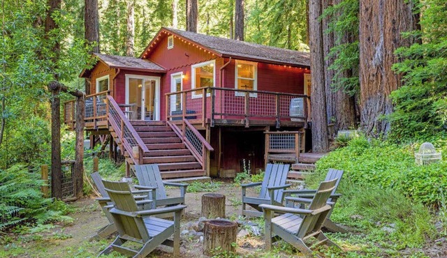 Cazadero Idyllic Creekside Getaway- Cozy, Cute & Updated
