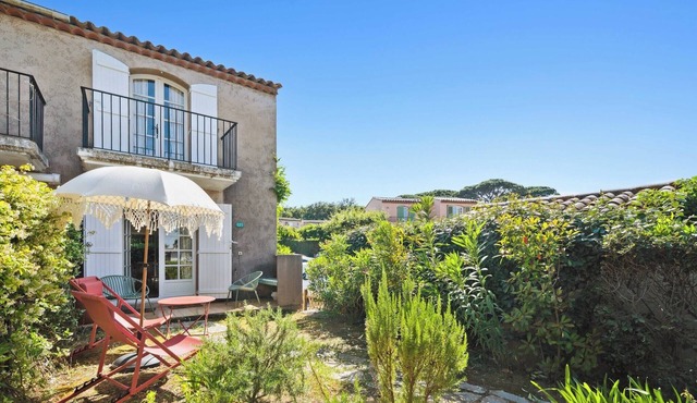 Cazet Cozy - 2BR/6P - Estate with Pool/Gassin