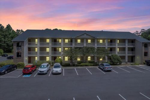 CB 3516-202 Modern Fayetteville Charm