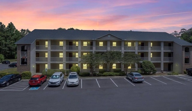 CB 3516-202 Modern Fayetteville Charm