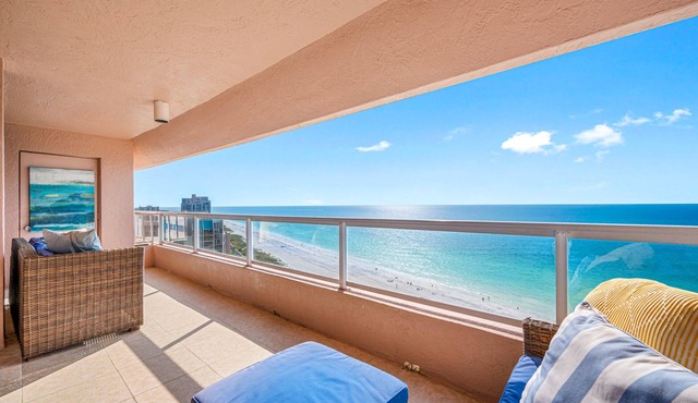 CBC 1-19D Amazing Gulf & Intercoastal Views, Pool, Hot Tub, Gym, Sauna & Pickleball!