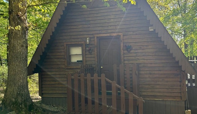 Cedar A Frame Cabin 5 with HOT TUB on Patoka Lake in Southern Indiana
