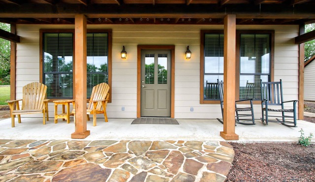 Cedar Cabin at Riven Rock Ranch in Comfort