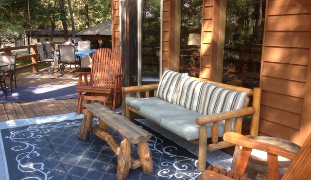 Cedar Chalet with Hot Tub on Devils Lake, Webster, WI