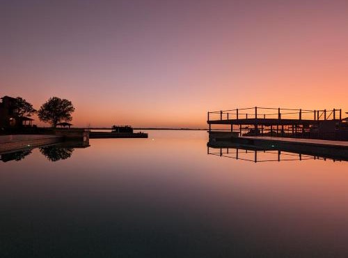 Cedar Creek Lake Villa Sleeps 20 Resort Style Private Pool Hot Tub Dock Golf