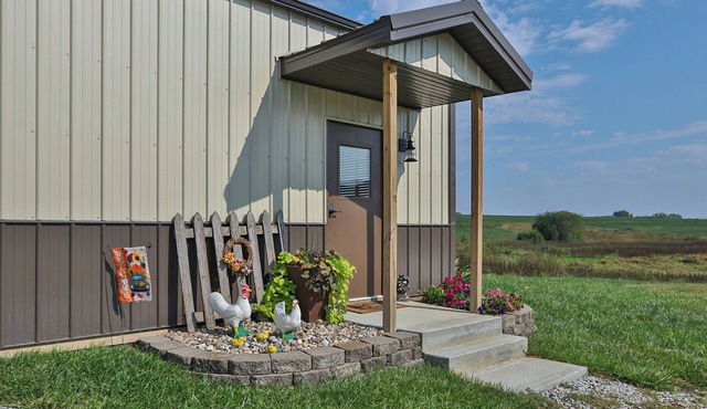 Cedar Hill Cabin - Sterling NE