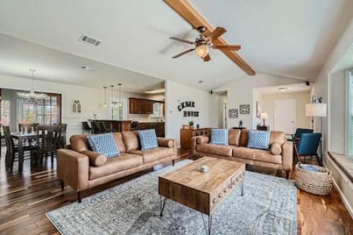 Cedar Hill Ranch and Country Retreat for Large Groups