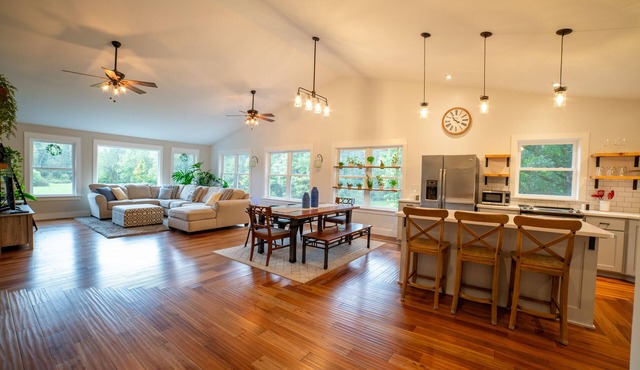 Cedar House at The Meadowood