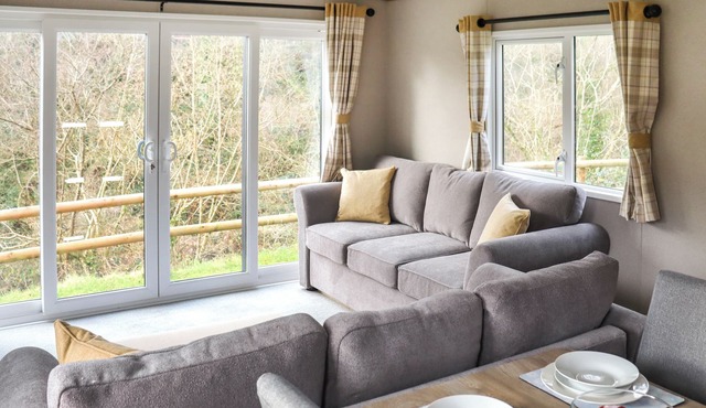 Cedar Outlook 1 - UKC8211