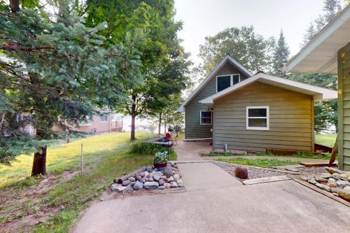Cedar Perch Cabin