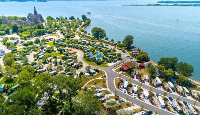 Cedar Point's Lighthouse Point