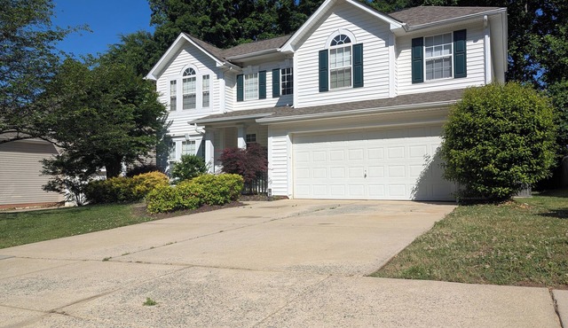 Cedar's Corner in Concord | Spacious & Clean
