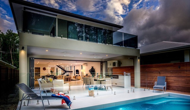 Cedar & Sea Perfect Position WINNER 2019 HIA AWARD