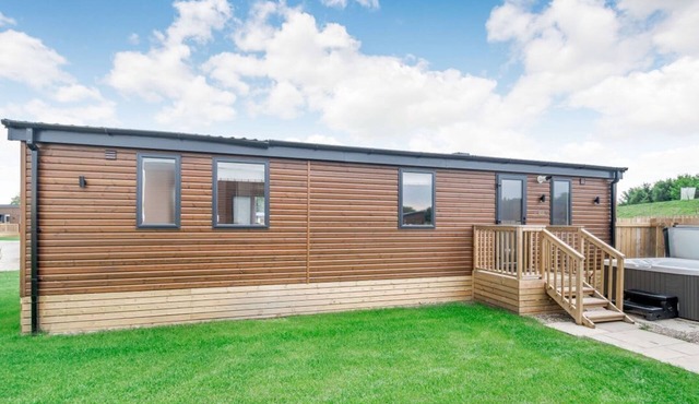 Cedar Spa (Pet), Thirsk