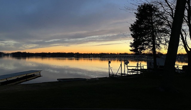 Cedar Sunset On the Lake