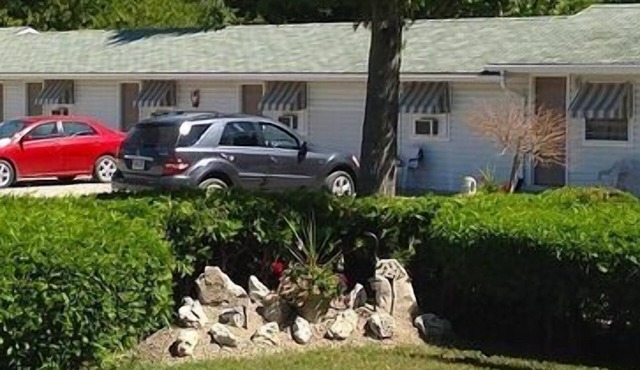 Cedar Vista Motel