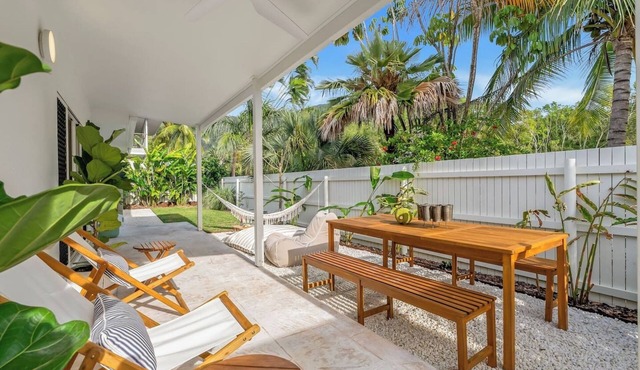 Cedar Villa A Designer Pool House by the Beach