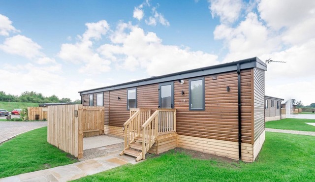 Cedar, Woodland Lakes