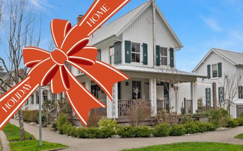 Cedarbrook Cottage by Seabrook Hospitality