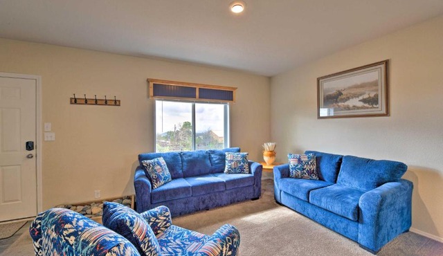 Cedaredge Hideaway with Grill and Mountain Views!