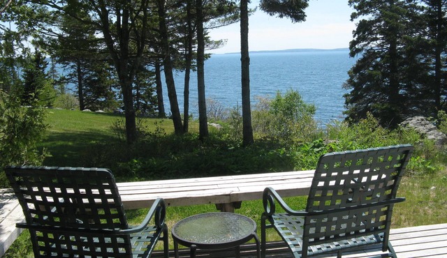 Cedarledge Cottage - waterfront- Acadia National Park - Mount Desert Island