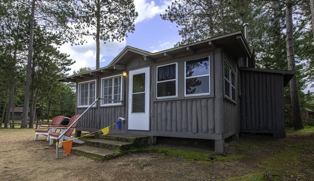 Cedaroma Lodge Cabin #1 Little St Germain Lake Northern Wisconsin Cabin