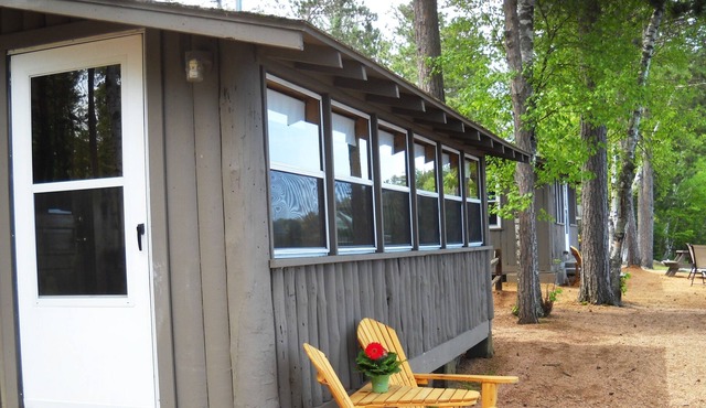 Cedaroma Lodge Cabin #4 Little St Germain Lake Northern Wisconsin Cabin