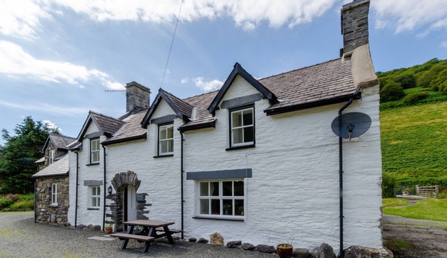 Cedris - Three Bedroom House, Sleeps 5