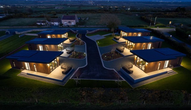 Cefni Lodge - sleeps 4 guests in 1 bedroom