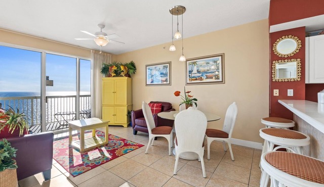 Celadon Resort 2105 - Beachfront, Heated Pool, Hot Tub, Free Activities Incl