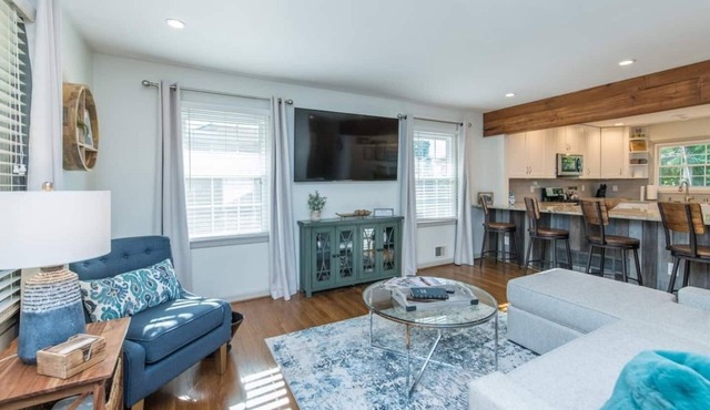 Celebrate the best of Kentucky while staying at Kentucky's Best on Berry