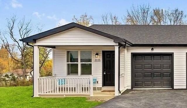 Celebrate Together—Spacious, Comfy, and Close to Loved Ones in NEW 3BD House