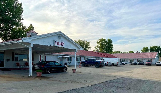 Celebrity Inn