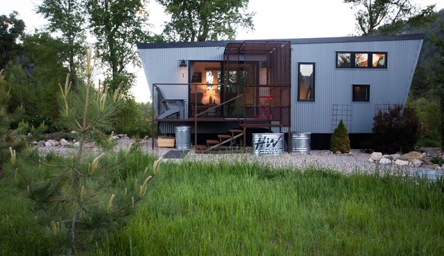 Celestial Sights in a Tiny House Getaway - Unit 1