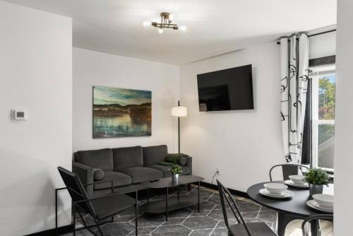 Center City Philly Home, Cozy 1-BR, Ideal Location for 4 Guests!