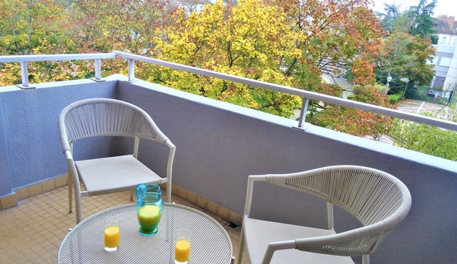 Center Dijon-Garage Apartment 1 to 6 people