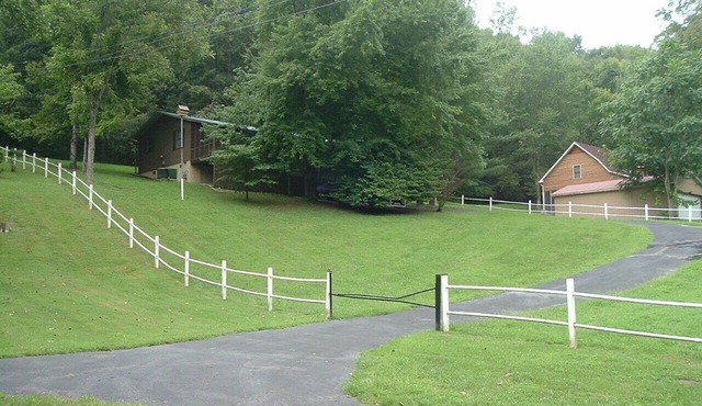 Center Hill Lake - Holmes Creek Cabin - Half Mile From Boat Launch