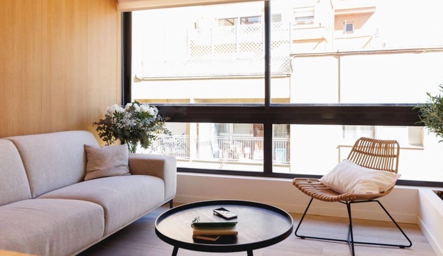 Center - Holiday Apartment Rental in Girona | Bravissimo