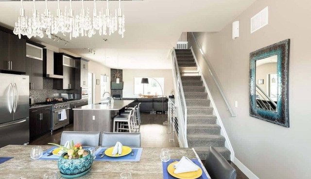 Center of LoHi | Roof Deck | Walk Everywhere