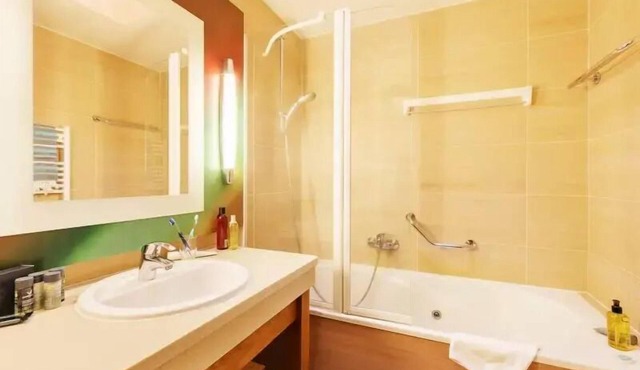 Center Parcs - Domaine des Hauts de Bruyères - 3 Room Cottage 4 People Premium