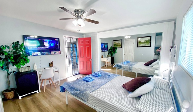Center Vegas Casita Bedroom 4