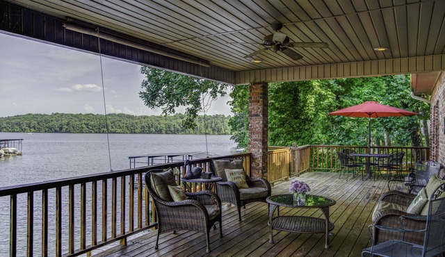 Centrally Located Lake House with a Secluded Feel Boat Slip Included