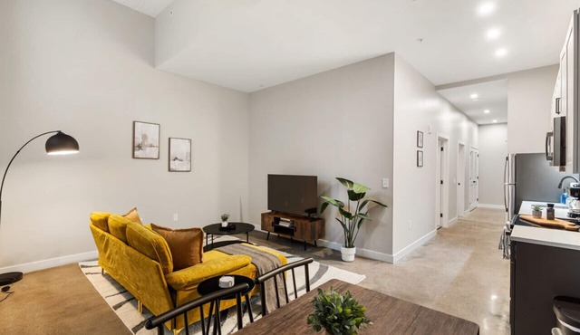 Central 1 Bedroom by Fountain Sq. & Carew Tower