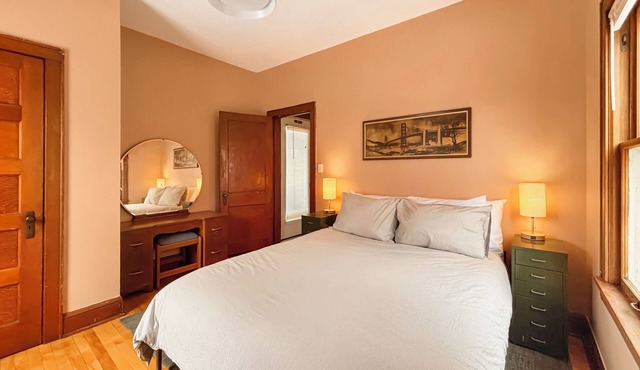 Central 2 Bedroom 1 Bath in the Heart of the Desirable Northeast Art District