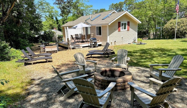 Central AC, Large Deck, Renovated & Walk to Cooks Brook - Ideal for Two Families