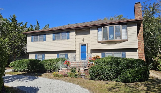 Central AC system installed 2021! Short walk to beach, Kitchen remodeled 2024!