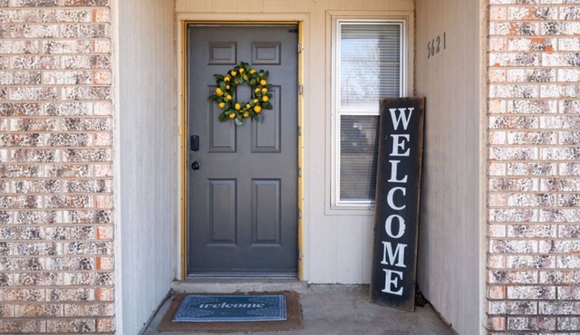 Central Amarillo 3BR/2BA Home – Convenient, Clean & Comfortable