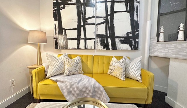 Central and Cozy Private 1-bedroom in the Big Apple