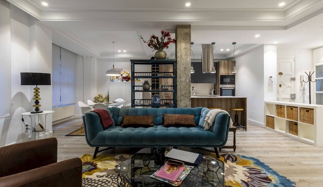 Central and Luxury Apartment in Abando area close to Guggenheim with parking